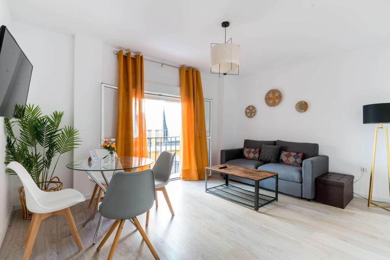 Apartments Olé - Santa Rufina Siviglia Esterno foto