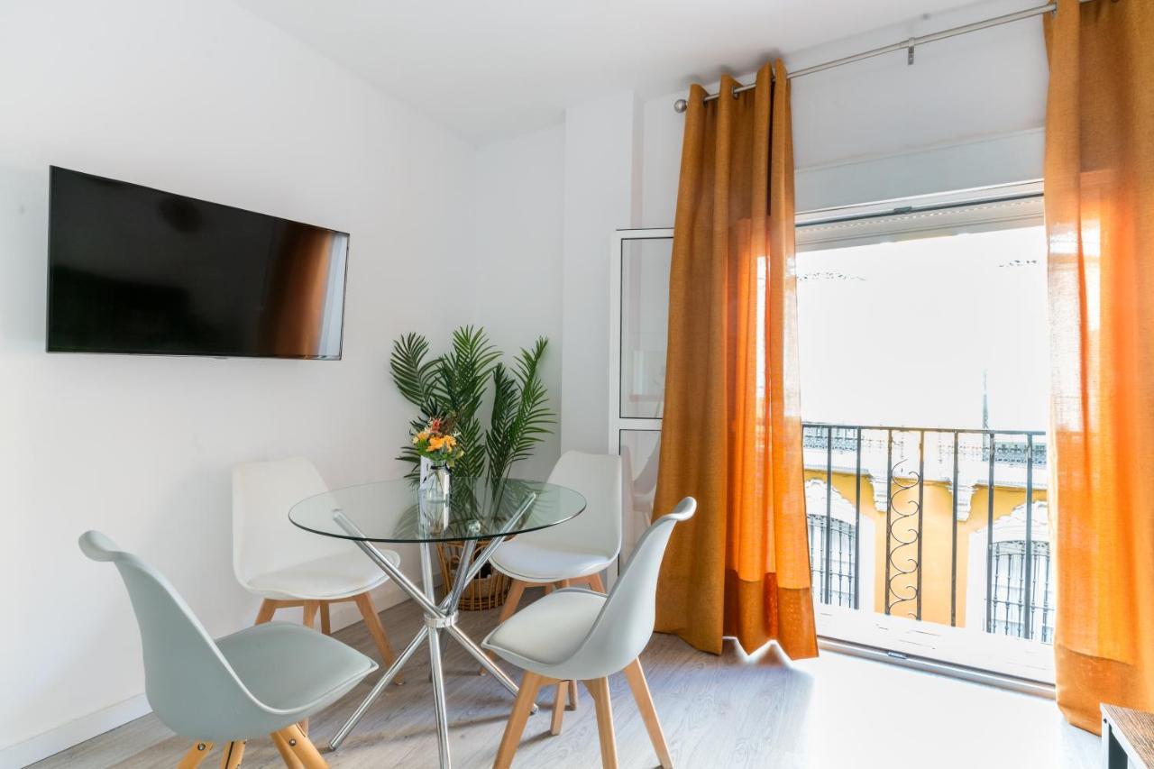Apartments Olé - Santa Rufina Siviglia Esterno foto